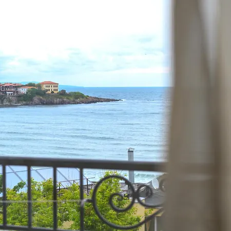 Effect Saint Mina 2* 소조폴