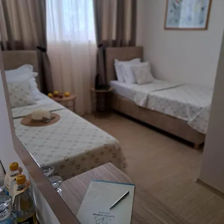 Effect Saint Mina 호텔 2*