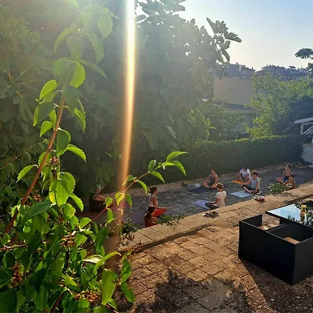 호텔 Effect Saint Mina 소조폴