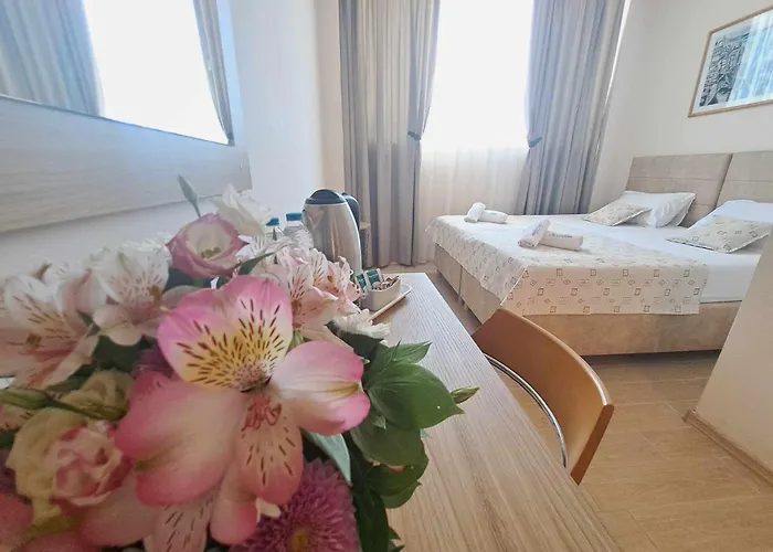 Hotel Effect Saint Mina