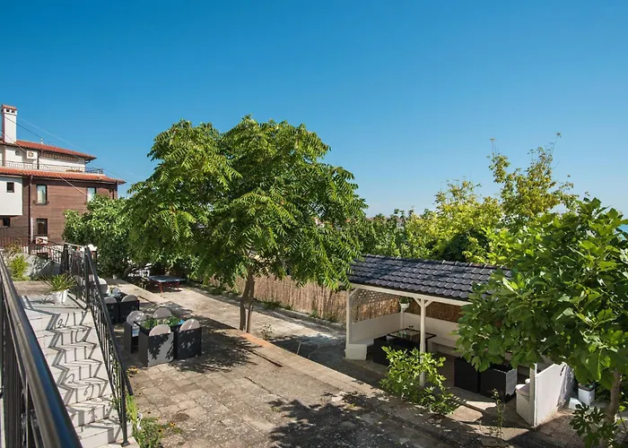 Effect Saint Mina 2* Sozopol